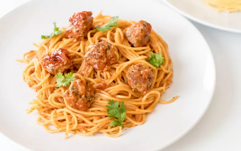 Spaghetti polpette sugo ricetta